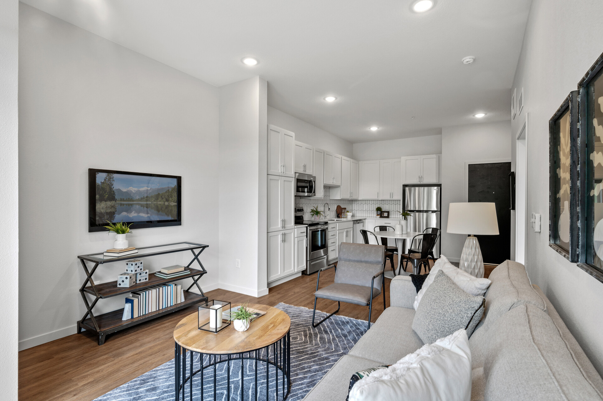 Sand Creek Flats Luxury Apartments in Jordan, MN